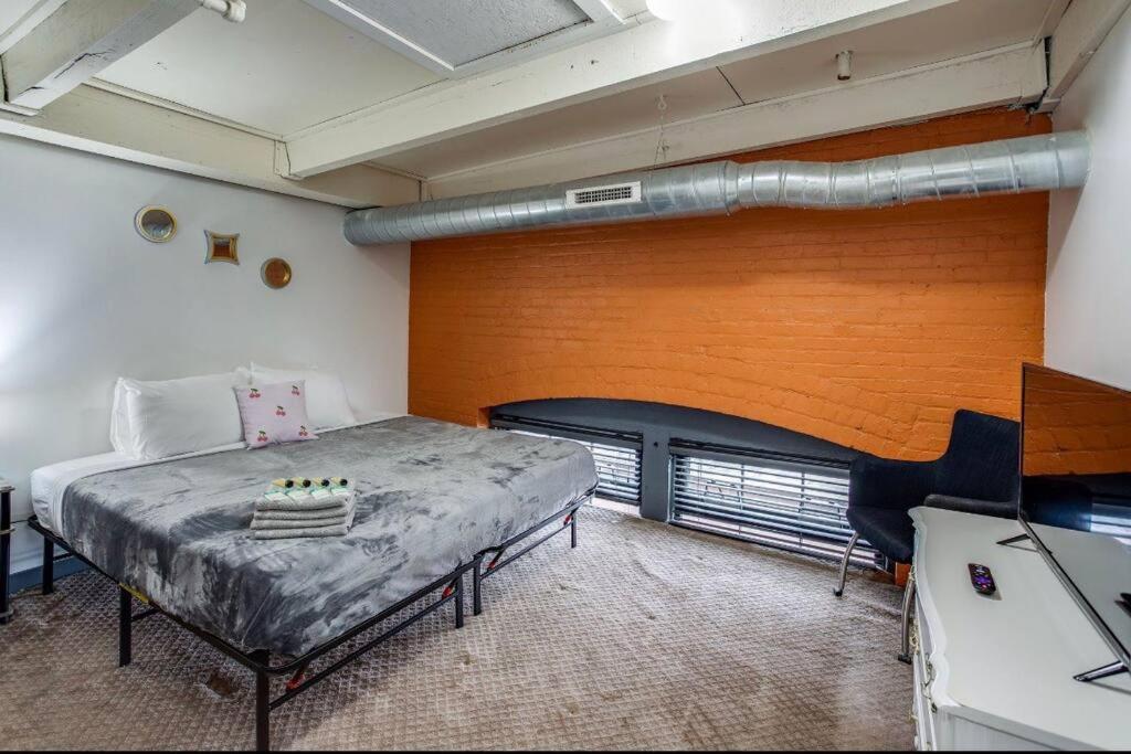 Apartamento Centric Modern Loft W/ King Beds Rochester Exterior foto